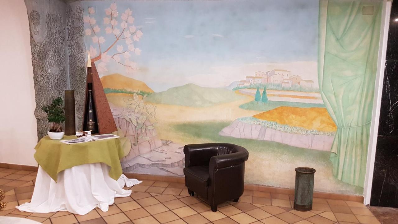 Hotel Ristorante La Campagnola カッシーノ エクステリア 写真